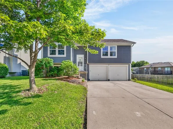 8605 NE 115th Ter, Kansas City, MO 64157