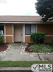 Great Location, cute inside, private lanai