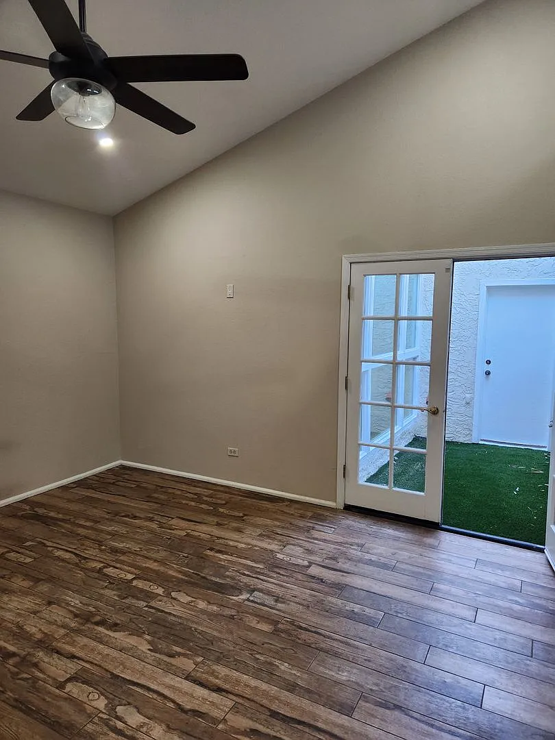 3bd 2ba located in Pointe South Mountain — Photo 2