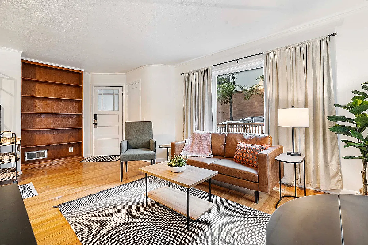 Studio, 574 sqft, $2,000 — Photo 1