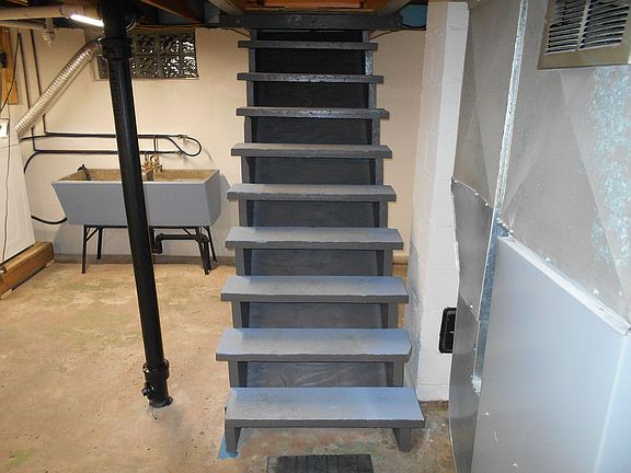 5th image of 3314 D St