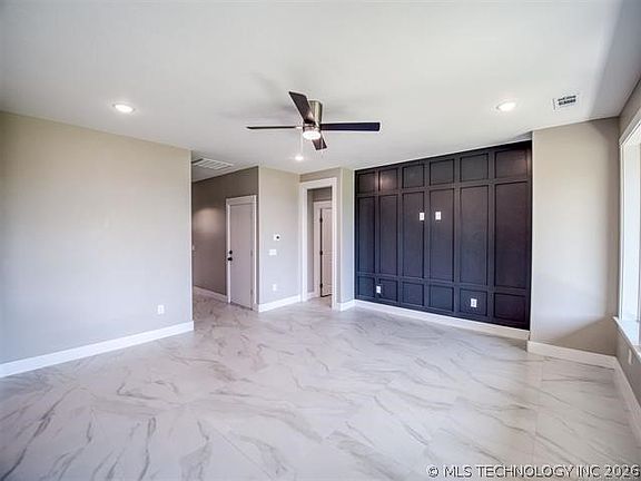 5th image of 1194 Wild Indigo Cir