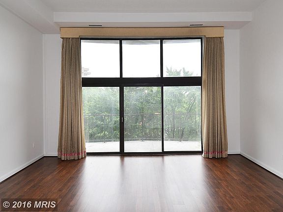 5th image of 3101 New Mexico Ave NW APT 531