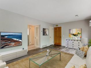 1100 W 28th St APT 3, Minneapolis, MN 55408