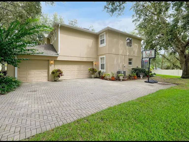 2772 Ponkan Summit Dr — Photo 36