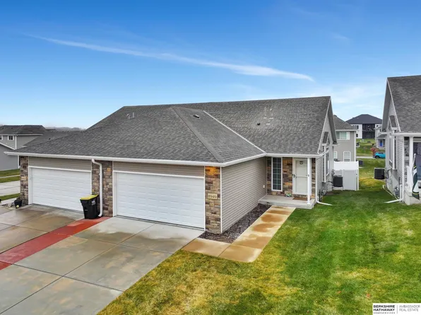 8949 Buckshot Rd, Lincoln, NE 68507