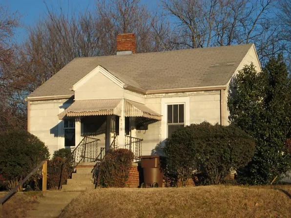 923 Hackett St #A, Greensboro, NC 27401