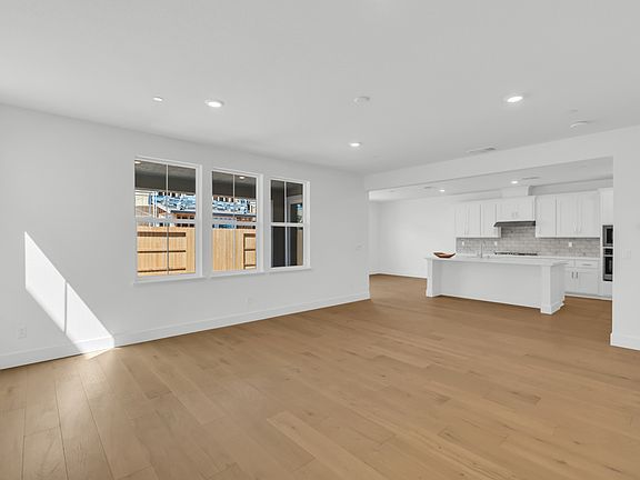 3rd image of 8455 Haley Cir
