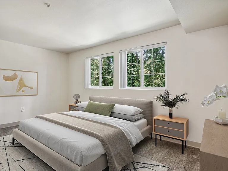 Woodfield Apartments — Photo 20