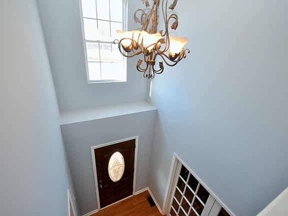 3rd image of 2116 Lynwood Dr