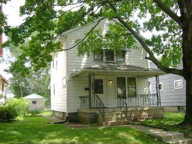 746 S Terrace Ave photo 1