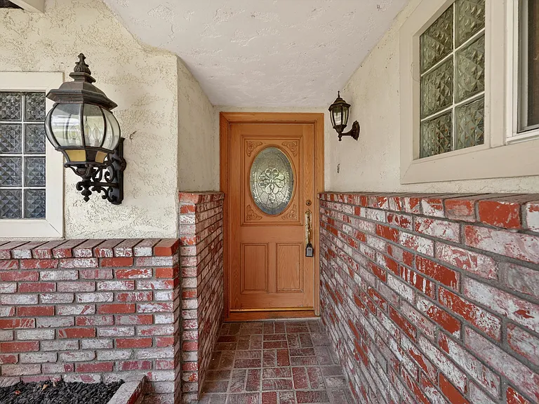 14103 Whiterock Dr — Photo 2