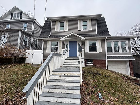 2nd image of 2810 Perry St