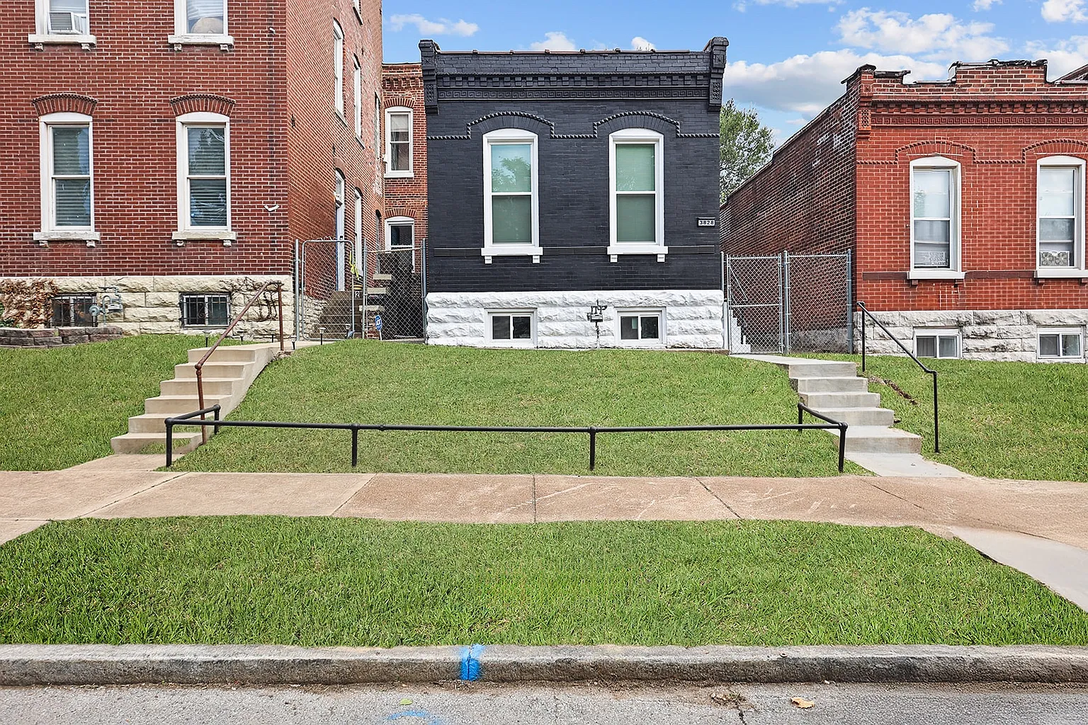 3828 Wisconsin Ave photo 1