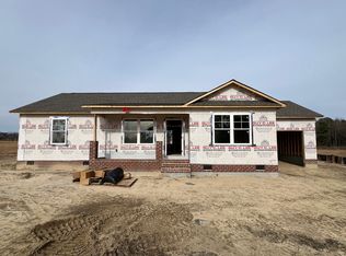 177 Grace Pond Ave, Benson, NC 27504