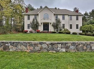 10 Lancaster Rd, North Andover, MA 01845