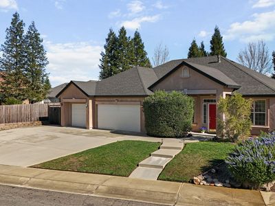 547 Casa Buena St, Redding, CA, 96003