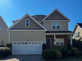 127 Lightwater Dr, Aberdeen, NC 28315