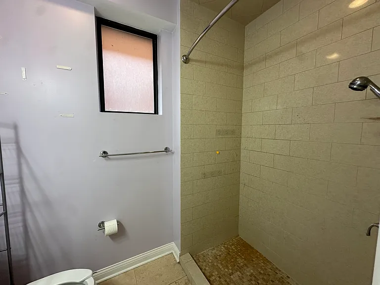 1334-1336 W Morse Ave #501 — Photo 9