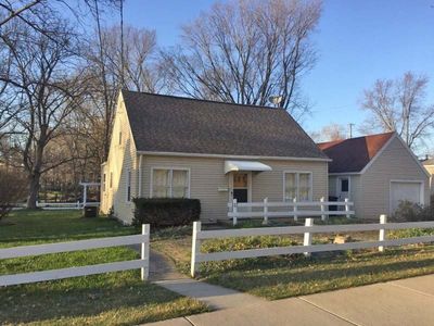 117 E Barbie St, South Bend, IN, 46614