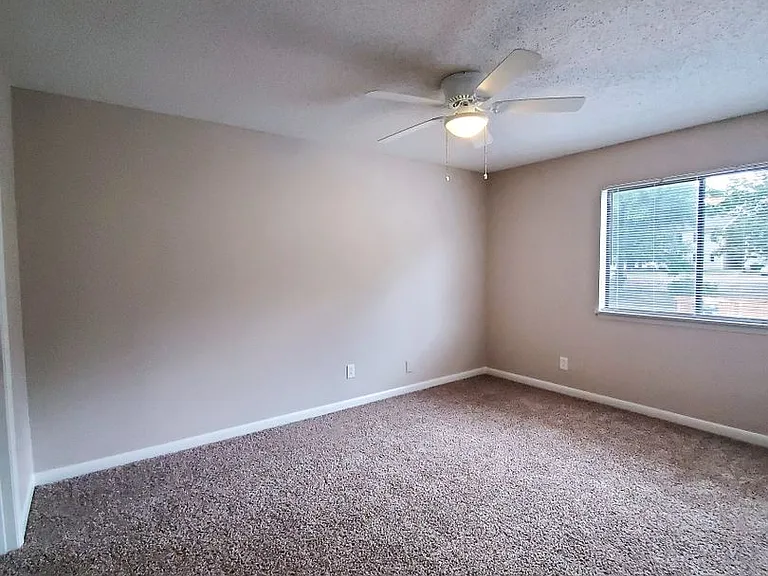 Reserve at Fairway Hills — Photo 41