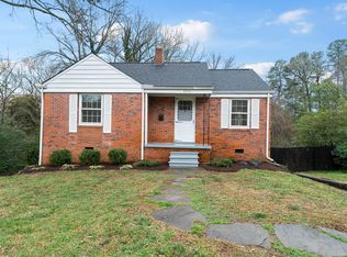 2324 Derby Dr, Raleigh, NC 27610