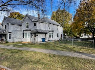 820 McReynolds Ave NW, Grand Rapids, MI 49504