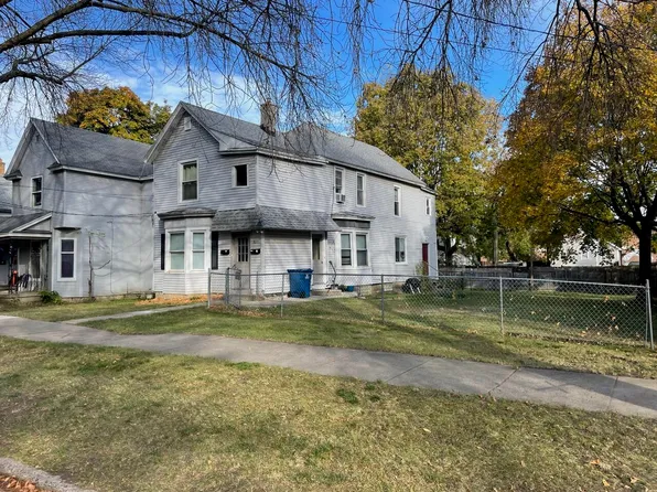 820 McReynolds Ave NW, Grand Rapids, MI 49504