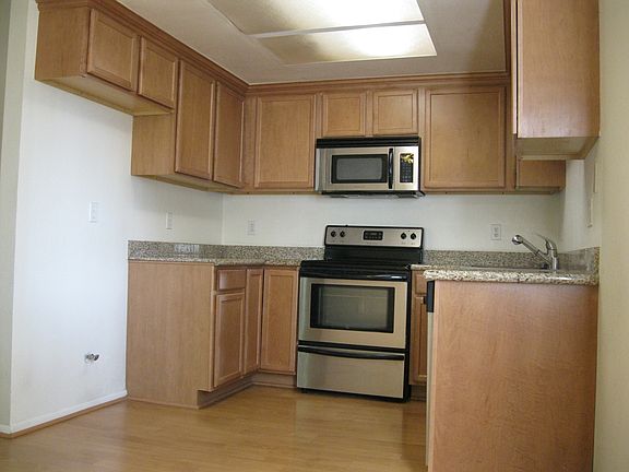 3rd image of 1965 Coulston St APT 28