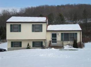 530 Edson Rd, Endicott, NY 13760
