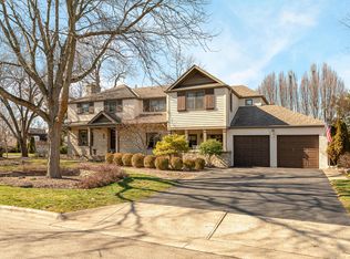 1956 Tewksbury Rd, Columbus, OH 43221