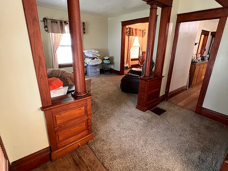 303 Barret St — Photo 4