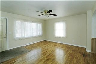 5th image of 340 S 35th St