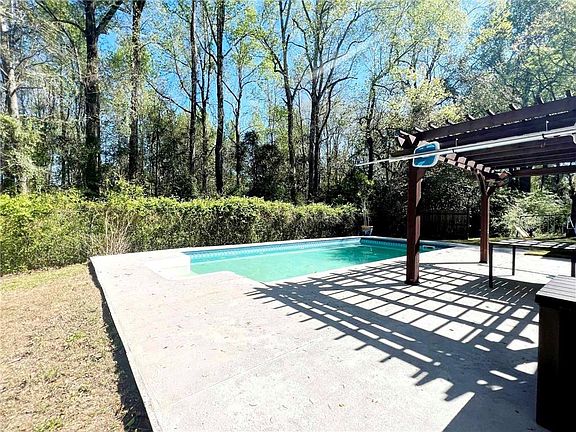 5th image of 15 Sommerset Ct