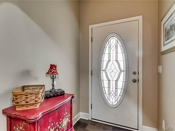 2nd image of 5314 Cambridge Dr