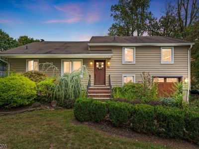 196 Mountain Ave, North Caldwell, NJ, 07006