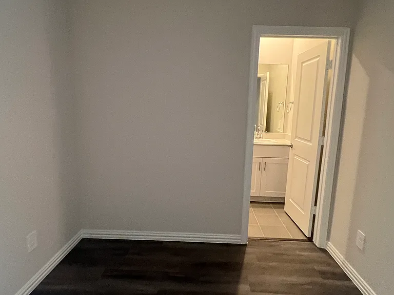 4005 Turpin Dr — Photo 23