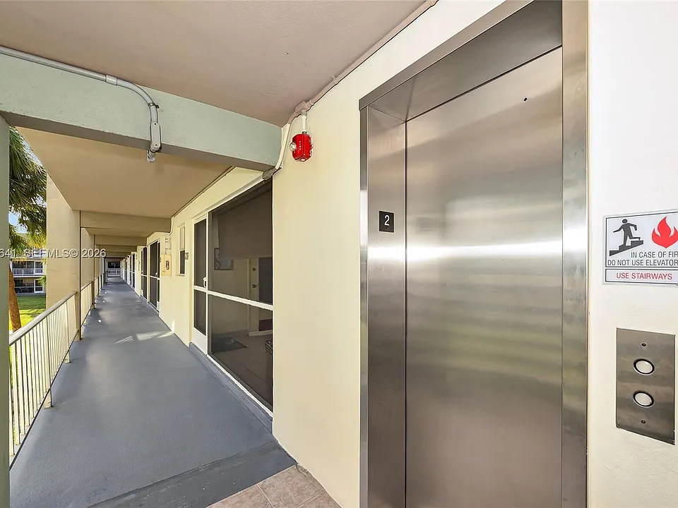 250 Layne Blvd #205