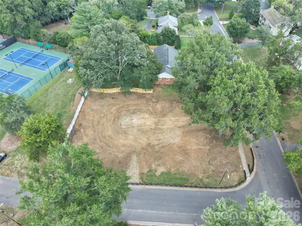 6501 Windyrush Rd, Charlotte, NC 28226
