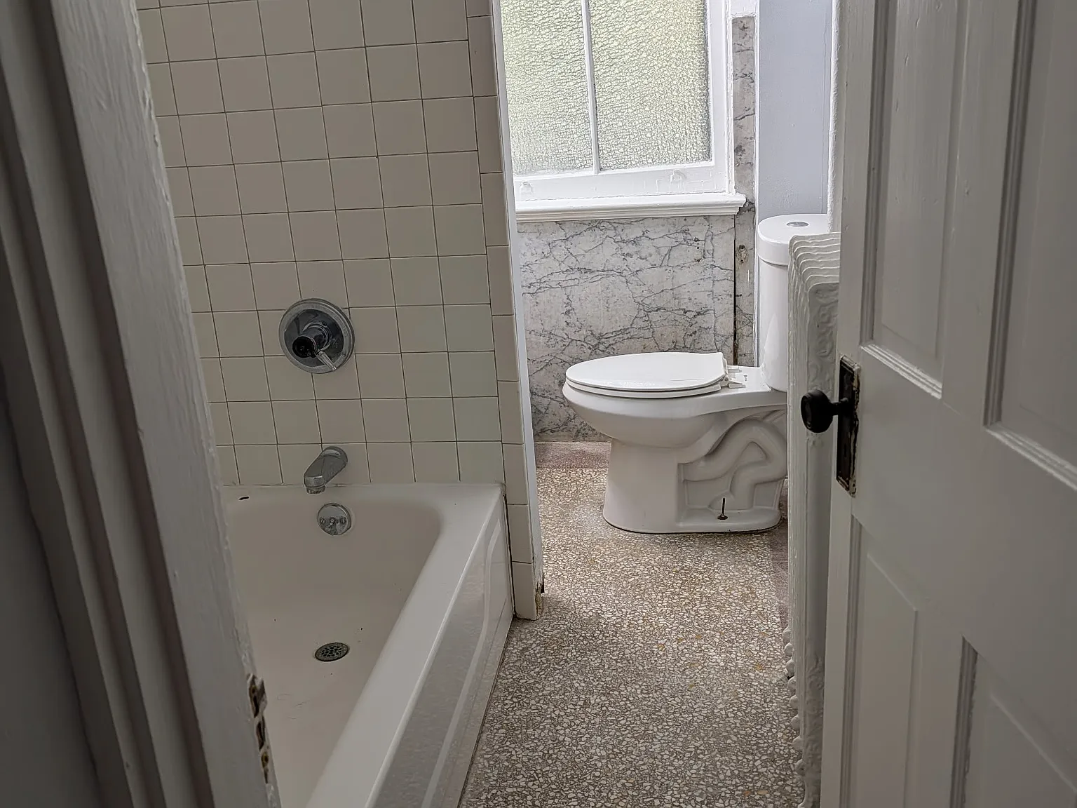 2 bed, 650 sqft, $1,250 — Photo 3