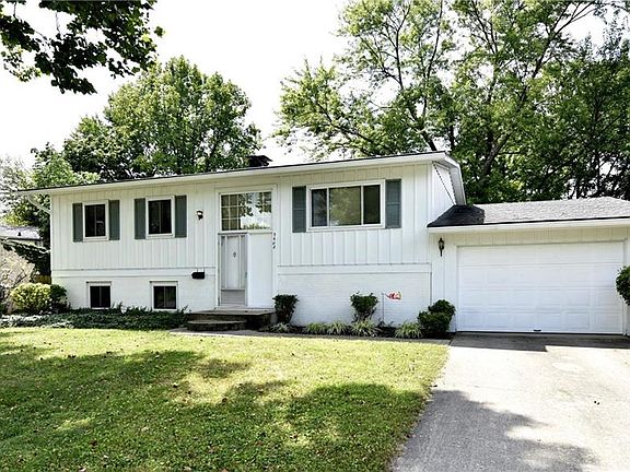 2nd image of 3608 Lori Ln