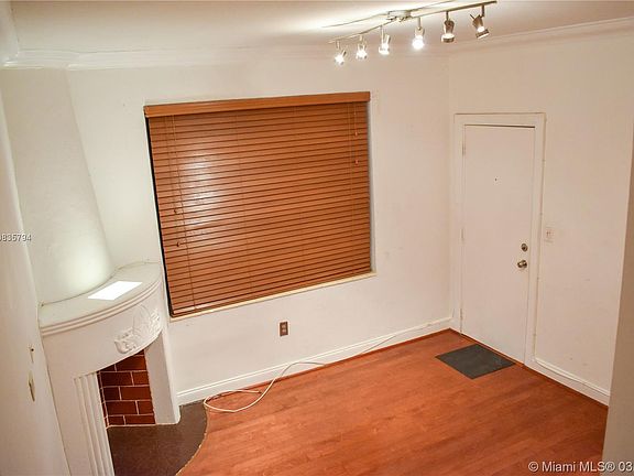 4th image of 1341 Meridian Ave APT 102