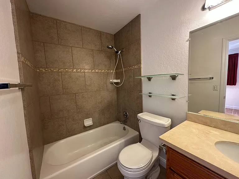 1208 Pierce St #1 — Photo 12