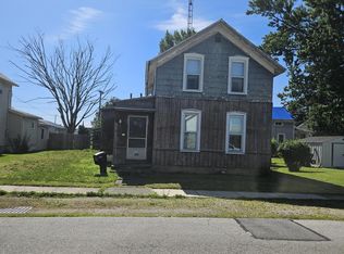 611 Grant St, Fremont, OH 43420