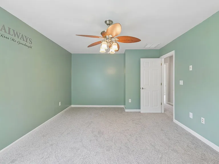 713 Mimosa Cove Rd — Photo 38