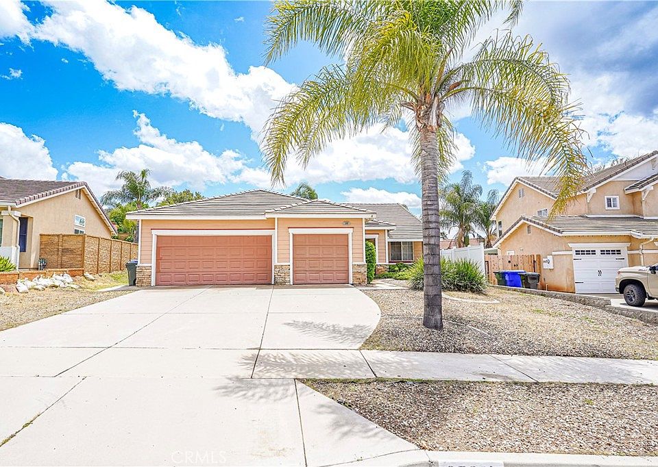 1st image of 35991 Elaine Way