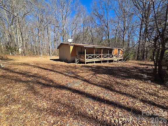 4th image of 1555 Moss Creek Rd