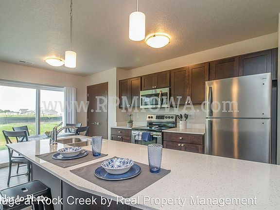 3rd image of 2808 NW 40th Ln