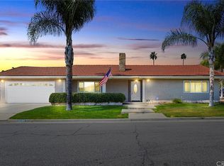 22720 Cove View St, Canyon Lake, CA 92587