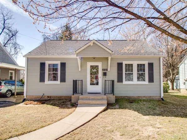 2124 Norside Dr, Alton, IL 62002